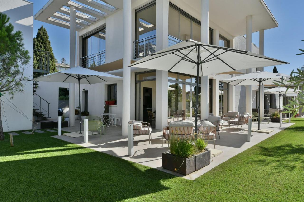 Monte Alta Hotel Salon-de-Provence Eksteriør billede